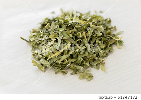 漢方　生薬　クワノハ　ソウヨウ　桑の葉 61347172