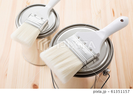 ペンキ ペンキ 61351157