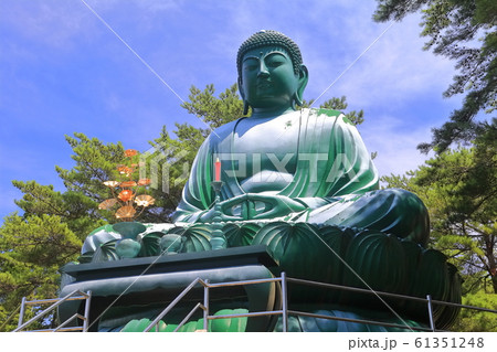 【石川県】晴天下の能登長寿大仏 【石川県】晴天下の能登長寿大仏 61351248