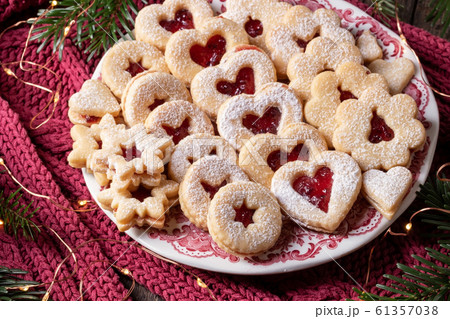 Traditional Linzer Christmas cookies on a plate 61357038