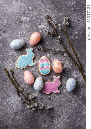 Easter cookie in shape of bunny and sheep 61357121