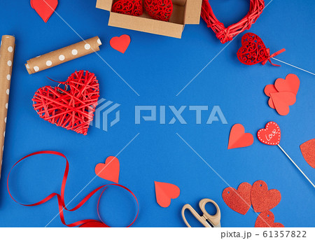 brown kraft paper, packed gift box, red ribbon, brown kraft paper, packed gift box, red ribbon, 61357822