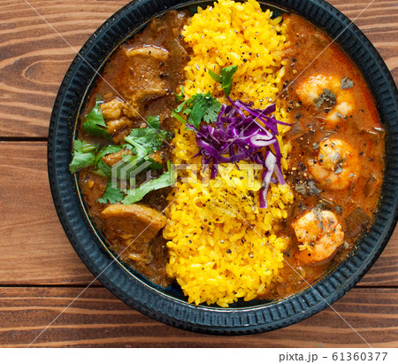 あいがけスパイスカレー 61360377