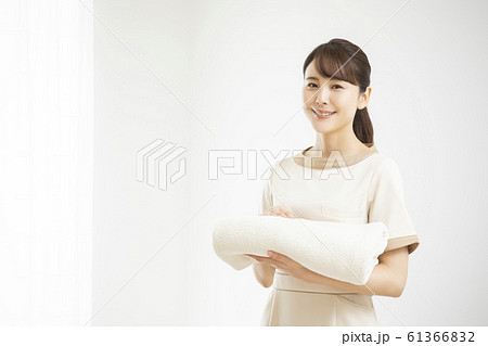 エステティシャン 61366832