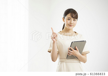 エステティシャン 61366833