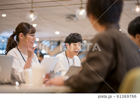 カジュアルビジネス イメージ カジュアルビジネス イメージ 61369766