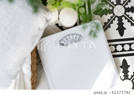 体重計 ヘルスメーター ダイエット バスルーム 61377792