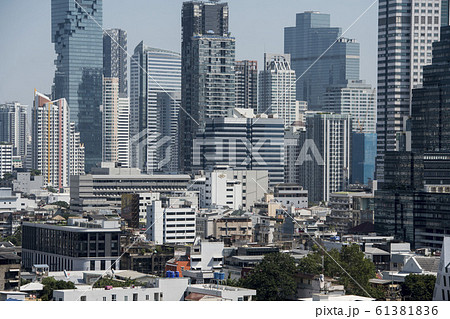 THAILAND BANGKOK CHAO PHRAYA RIVER SKYLINE THAILAND BANGKOK CHAO PHRAYA RIVER SKYLINE 61381836