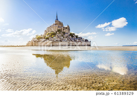 Le Mont Saint-Michel monastery in Normandy, France 61389329