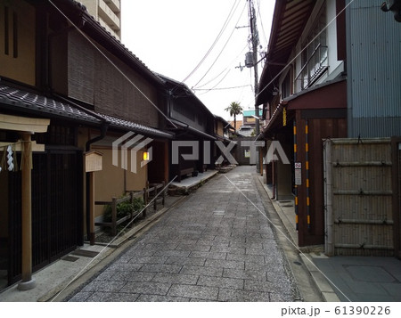 膏薬辻子の小路 61390226