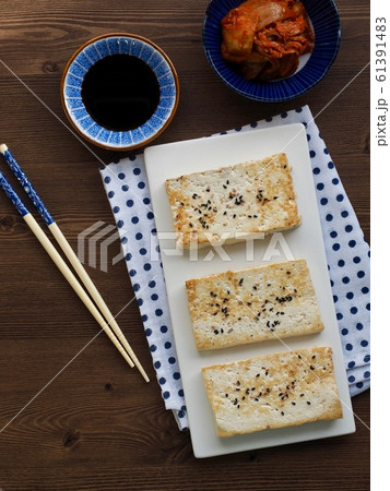 キムチ 豆腐 醤油 61391483