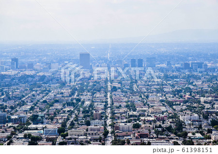 グリフィス天文台から見たロサンゼルスの街並み 61398151