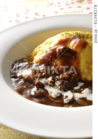 オムライス オムライス 61398278