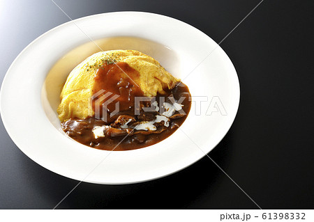 オムライス 61398332