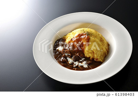 オムライス 61398403