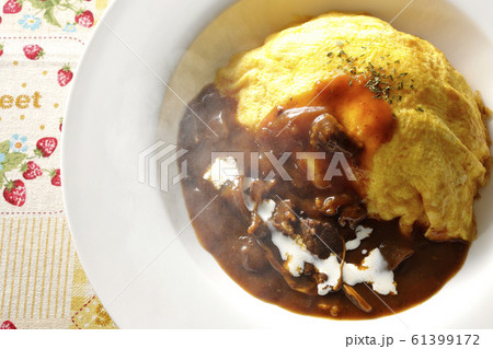 オムライス オムライス 61399172