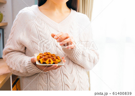 ワッフル　妊婦 61400839