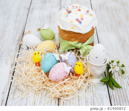 Easter bread and eggs Easter bread and eggs 61400852