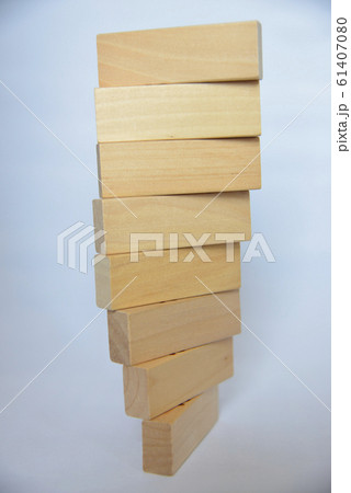 積み木の螺旋 61407080
