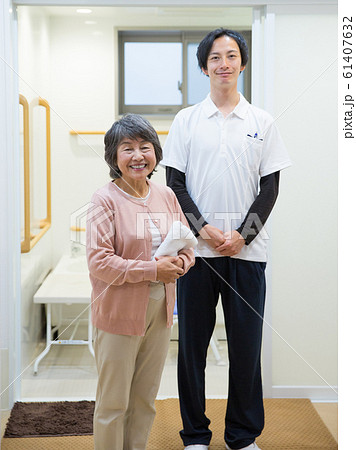 介護施設　お風呂 61407632