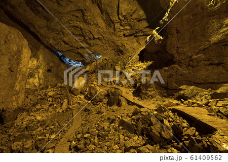 河内の風穴(滋賀県犬上郡多賀町) 河内の風穴(滋賀県犬上郡多賀町) 61409562