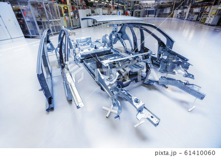 body at car plant 61410060