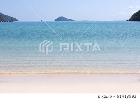 Blue sea waves summer background. Sand beach 61413992