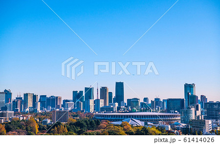 日本の東京都市景観　11月30日に完成した新生・国立競技場などを望む＝2019年11月30日撮影 61414026