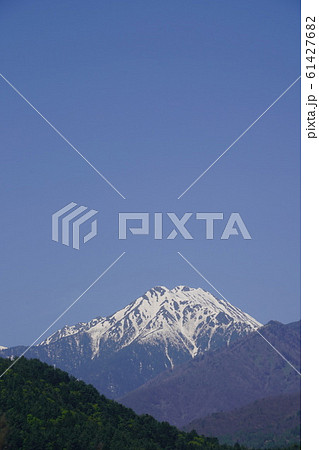 常念岳(あずみ野風景) 常念岳(あずみ野風景) 61427682