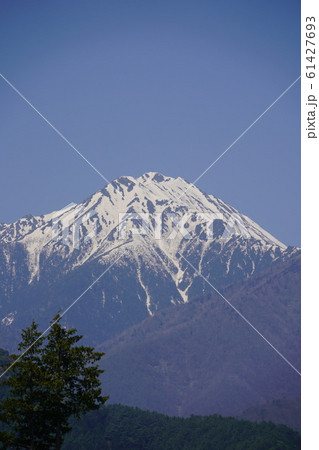 常念岳（あずみ野風景） 61427693