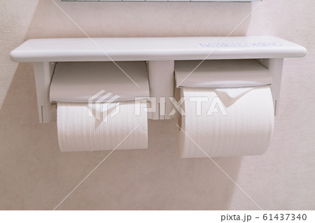 トイレットペーパー トイレットペーパー 61437340