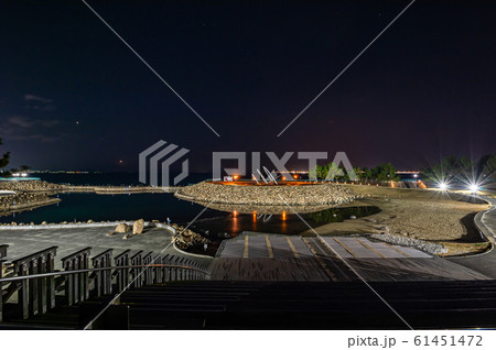 関西空港の対岸 泉佐野市のりんくう公園の夜景の写真素材