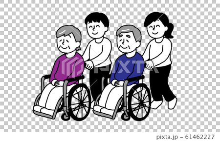 車椅子に座るシニア女性男性と若い男性女性セット（シンプル） 61462227