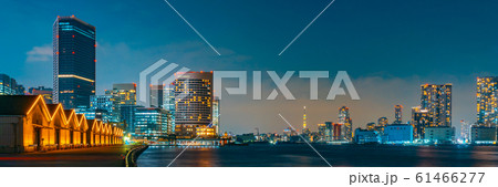 日の出ふ頭からの夜景（2020年1月） 61466277