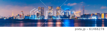 日の出ふ頭からの夜景（2020年1月） 61466278