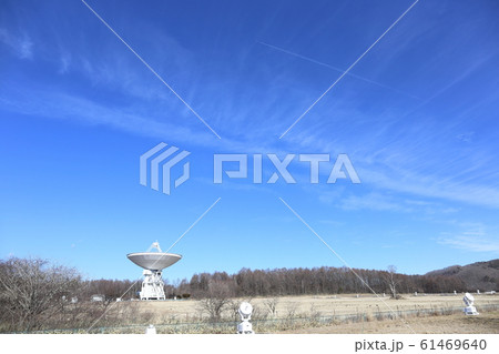 野辺山宇宙電波観測所 天頂を向いた形の45m電波望遠鏡と電波ヘリオグラフ 長野県 野辺山宇宙電波観測所 天頂を向いた形の45m電波望遠鏡と電波ヘリオグラフ 長野県 61469640