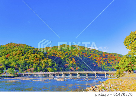 京都 秋の嵐山 渡月橋 京都 秋の嵐山 渡月橋 61470570