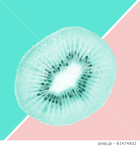 Kiwi in minimalism 61474832