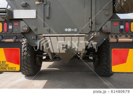 陸上自衛隊輸送防護車のV字型車体 陸上自衛隊輸送防護車のV字型車体 61480679