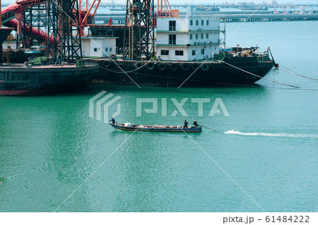 Fishing boats used to fish by villagers. Fishing boats used to fish by villagers. 61484222