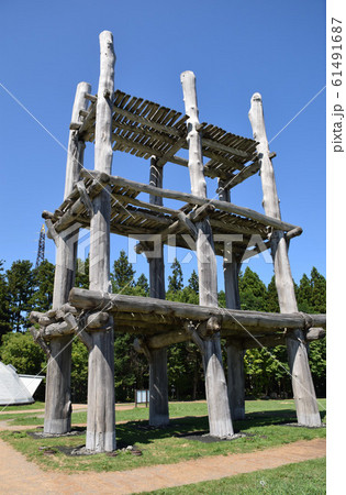 三内丸山遺跡・大型掘立柱建物 61491687