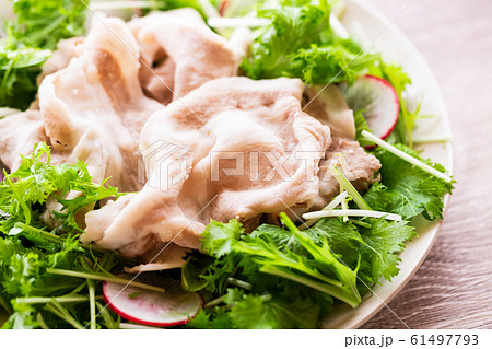 豚しゃぶサラダ 61497793