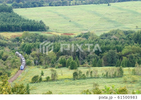 石勝線スーパーおおぞら 新得ートマム 増田山俯瞰 石勝線スーパーおおぞら 新得ートマム 増田山俯瞰 61500983