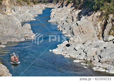 【大歩危峡】 徳島県三好市山城町西宇 【大歩危峡】 徳島県三好市山城町西宇 61504233