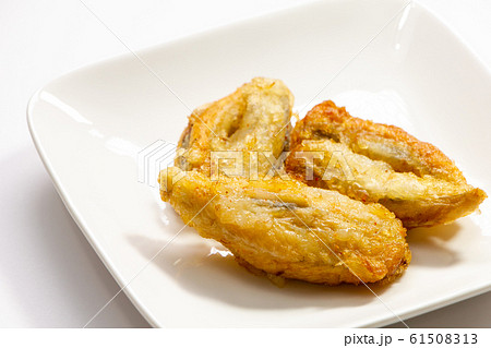 ふぐ(マフグ)の唐揚げ。 ふぐ(マフグ)の唐揚げ。 61508313