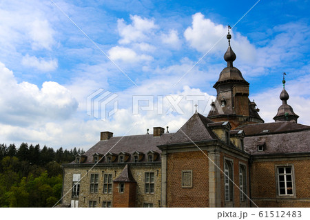 ベルギーの美しいお城　Chateau de Modave 61512483