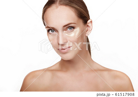 A beautiful young girl, after the shower, dresses A beautiful young girl, after the shower, dresses 61517908