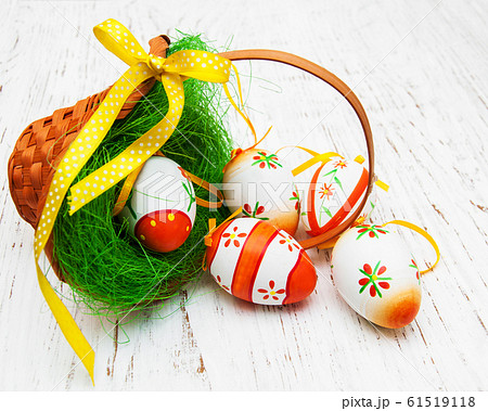 Easter eggs in a basket 61519118