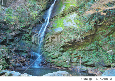 【琵琶の滝】 徳島県三好市西祖谷山村善徳 【琵琶の滝】 徳島県三好市西祖谷山村善徳 61520018
