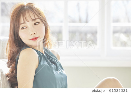 女性 女 女の子 61525321